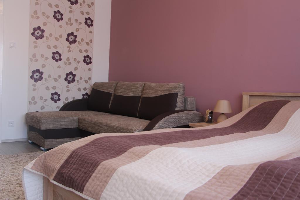 Verona Apartman Σέγκεντ Εξωτερικό φωτογραφία