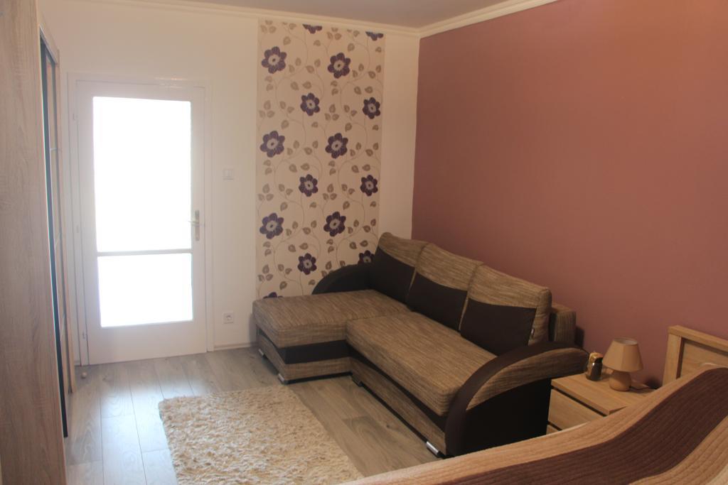 Verona Apartman Σέγκεντ Εξωτερικό φωτογραφία