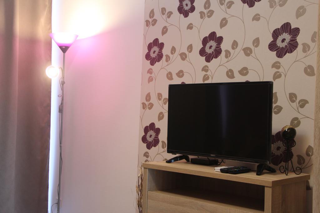 Verona Apartman Σέγκεντ Εξωτερικό φωτογραφία